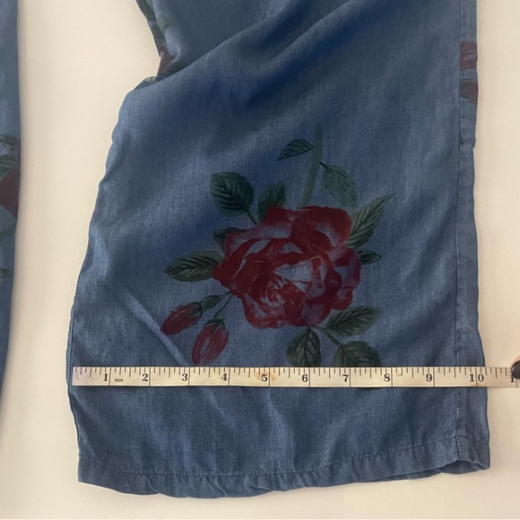 Amuse Society Rioja Chambray Overalls - Picture 7 of 10